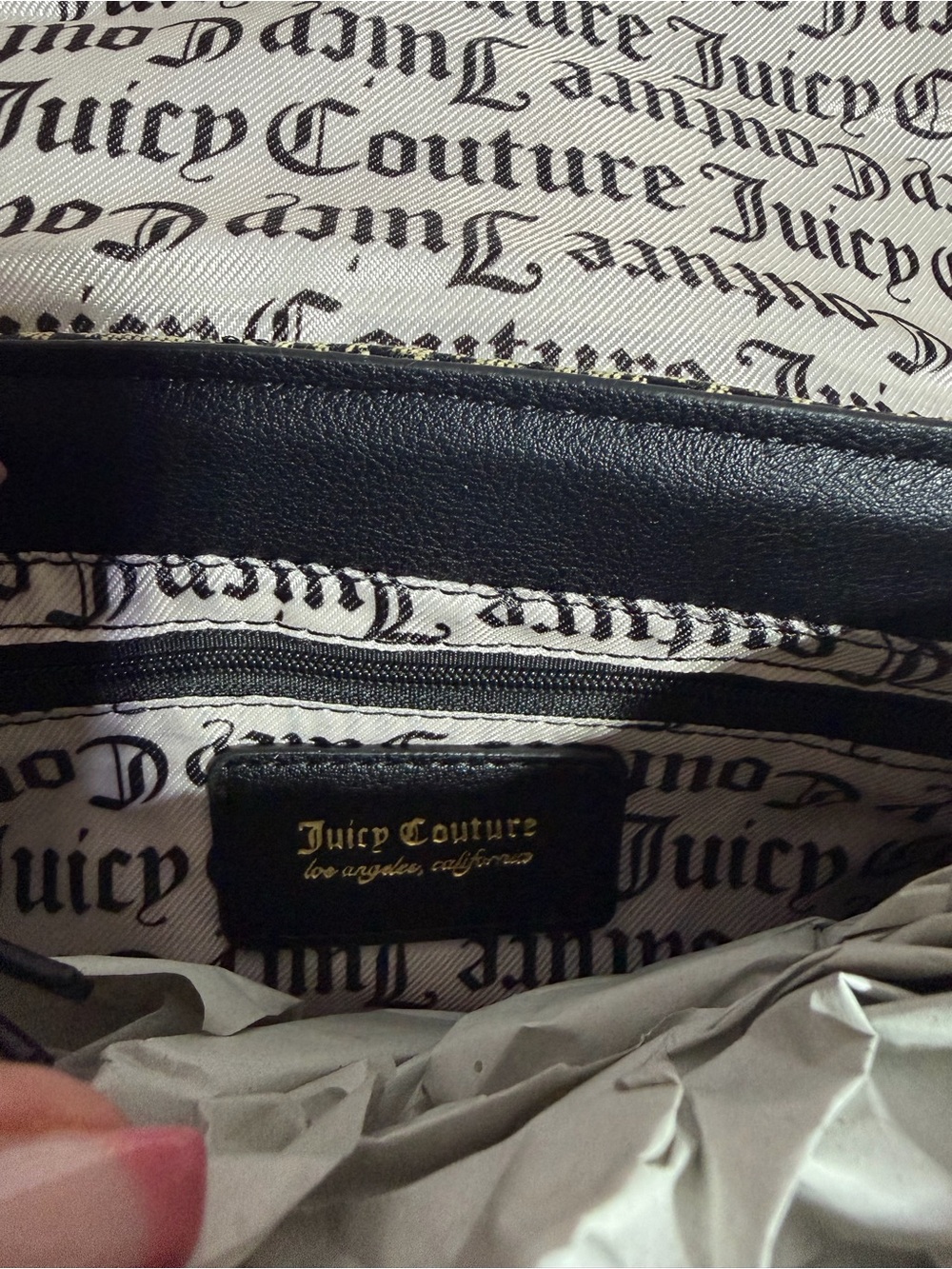 Juicy Couture quilted Canvas Shoulder Bag in Beige and Black - Picture 9 of 9